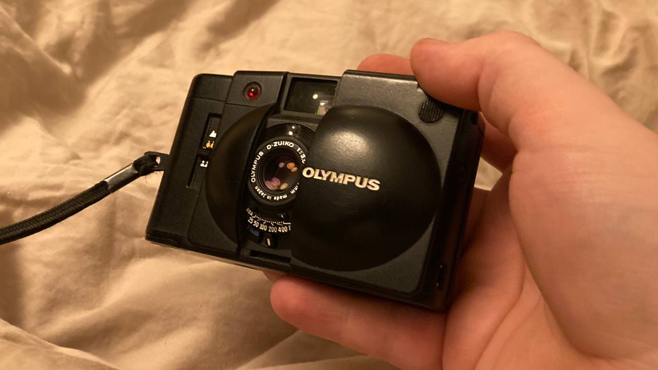 olympus xa2